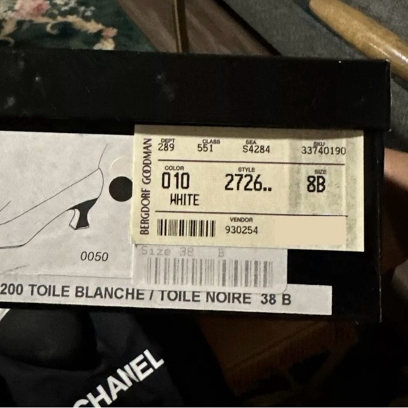 Vintage Chanel Blanche Black White 38 // US 8 - Picture 1 of 11